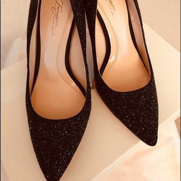 Shoes - Picture 2 of 6